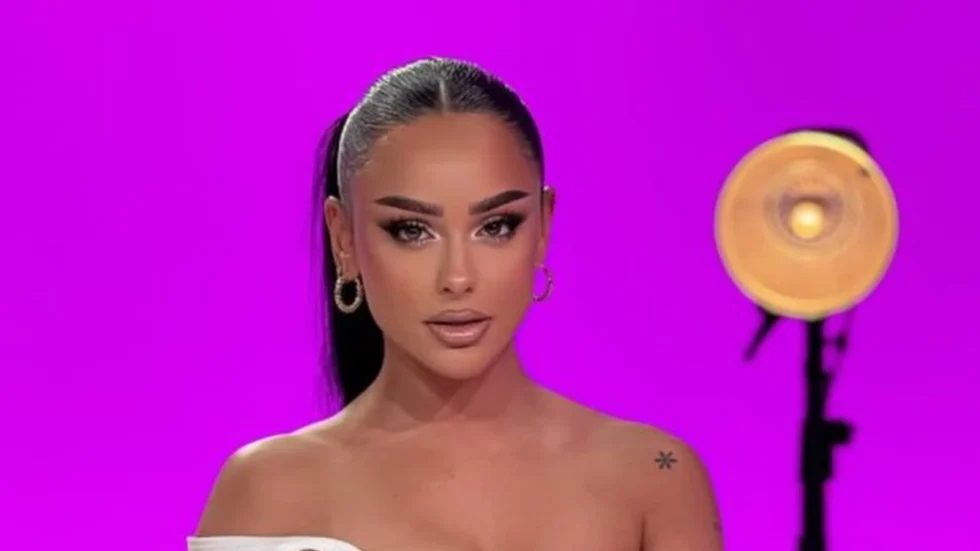 Egli Tako merr surprizen e papritur në Top Chanel (Foto)