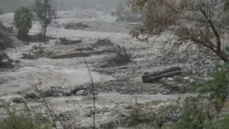 Moti i keq bënë NAMIN! Tre v*ktima nga stuhia, pritet të…