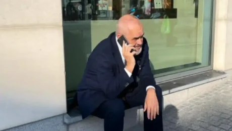 Telefonata me tone të larta e Ramës/ Me kë po fliste? Reagon kryeministri…