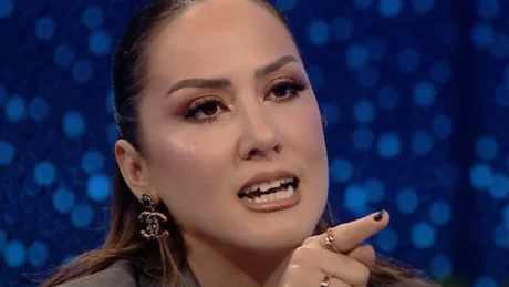 Rrjeti ‘KRYQEZON’ keq Arbana Osmanin, arsyeja do ju SH0KOI!