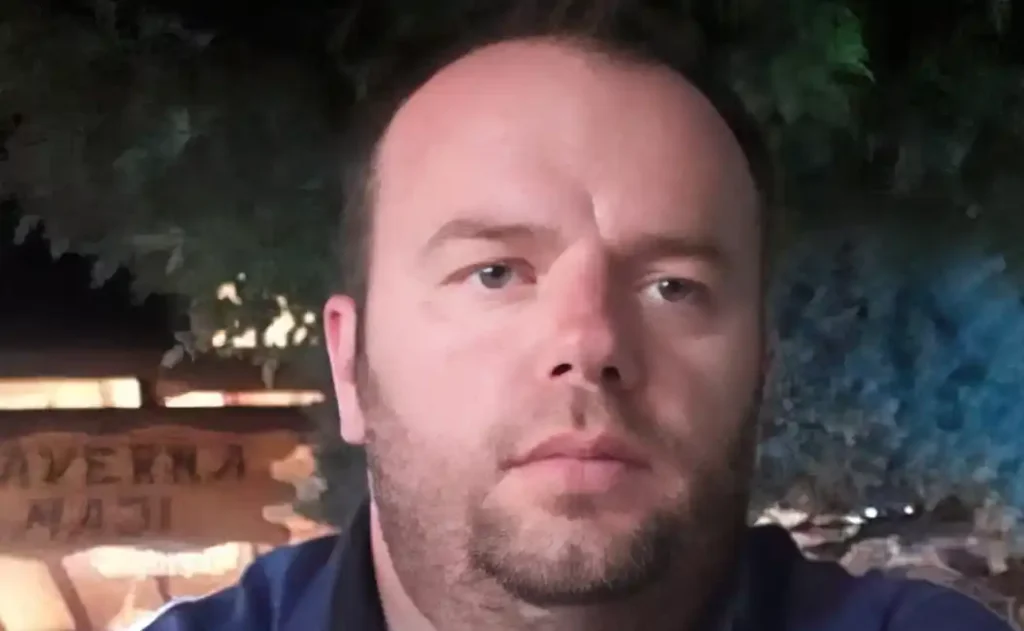 Po kontrollonte punimet e një ure, inxhinieri bie nga lartësia dhe humb jetën!