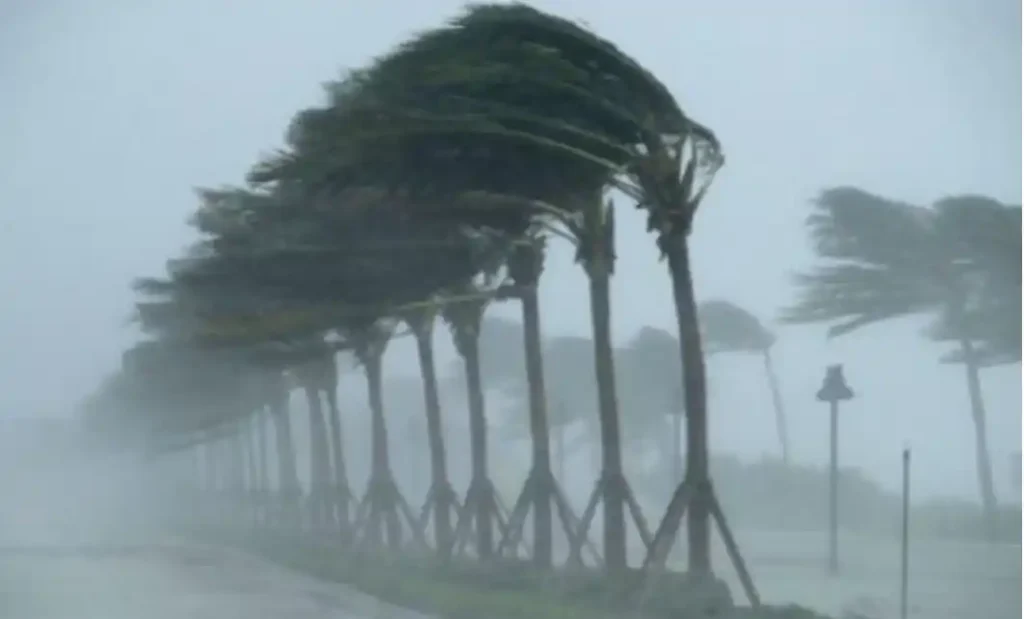 Moti përkeqësohet/ IGJEUM paralajmëron reshje me intensitet të lartë, ja zonat në rrezik