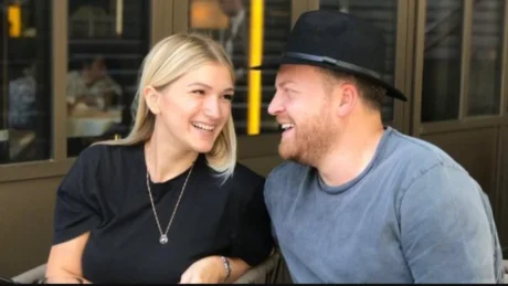 Ndahen Ledion Liço dhe Sara Hoxha?