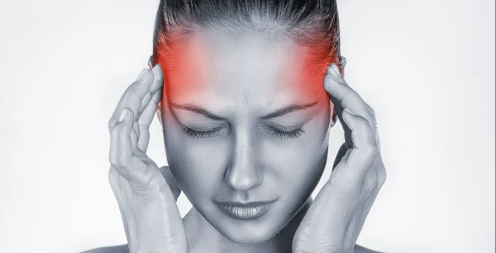 Jo menjëherë ilaçe, ja 6 ushqime që ndihmojnë në lehtësimin e dhimbjes së kokës