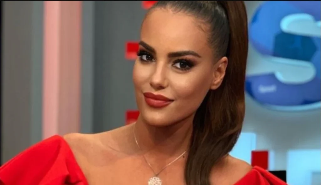 Kritikohet për rac*zëm ndaj lojtarit afrikan, reagon moderatorja