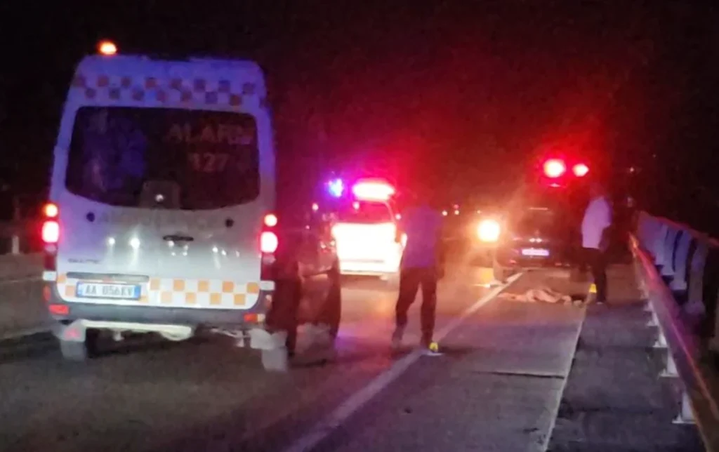 E Diel e z*zë! Makina përpIas për vd*kje një grua, shoferi largohet!