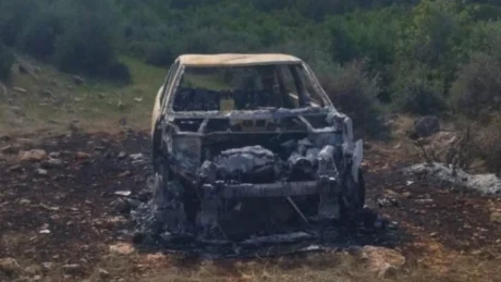 Kr*m m*kabër! Del fotoja, ky është i riu shqiptar që u prangos dhe u gjet i djegur brenda në makinë