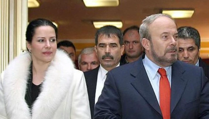 ‘Këtë ditë të zezë nuk do e doja kurrë…’ Mes lotësh, dhimbjes dhe pikëllimit flet bashkëshortja e Fatos Nanos