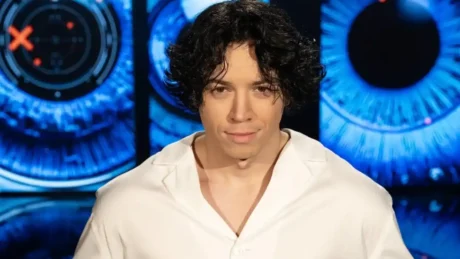 Flet sërish babai i Malit, deklarata të forta për Violetën