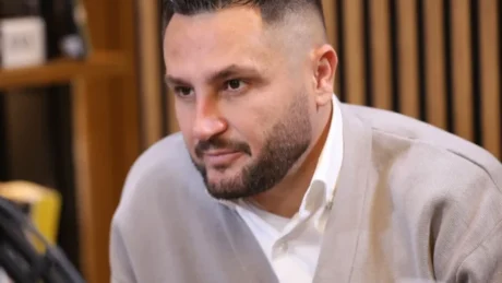 ‘Më tradhëtuan dhe më…’ Bes Kallaku trondit rrjetin me rrëfimin e tij! Nxjerrë të pathënat e…