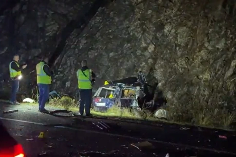 O ZOT CFARE TRAGJEDIE: Pamje të tmerrshme, v*ktima e Rrëshenit një 24-vjeçar