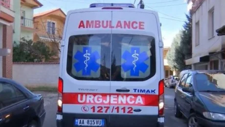 Akisident tronditës në vend! 4 makina bëhen copash me njëra-tjetrën, 2 persona…