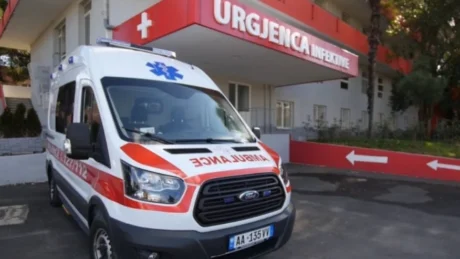 Tronnditëse në vend! Gjendet e pajetë gruaja në banesë, dyshohet se…