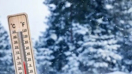 Ulje temperaturash dhe reshje shiu në disa qarqe, paralajmëron meteorologia Gjoni: Ja kur pritet të bjerë dëborë