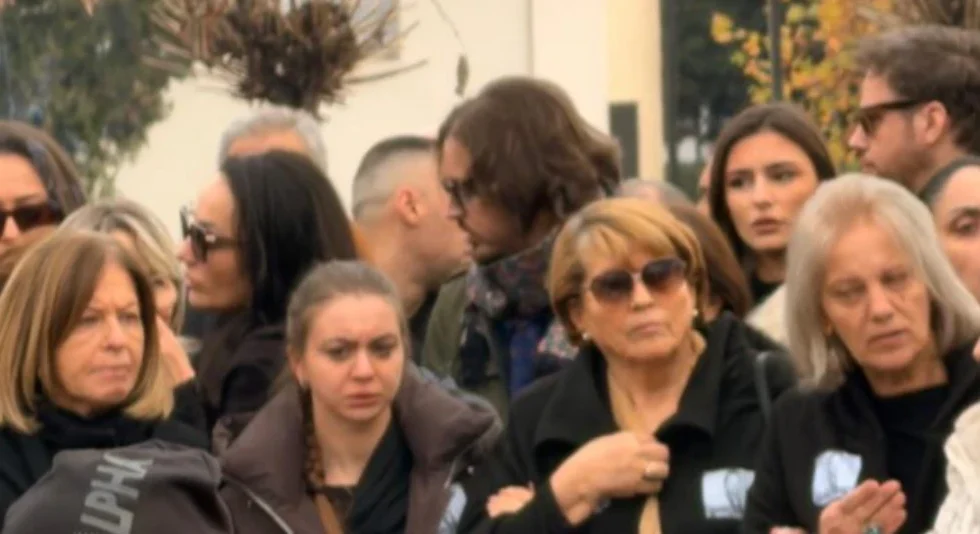 “Kishim parandjenjë …”, nëna e Shpatit zbulon detajin prekës