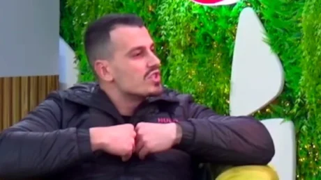 “Jemi puthur, flisnim me…”/ Mateo RRËFEN detaje të tjera për Brikenën: Nuk kemi shkëmbyer vetëm 4 mesazhe…