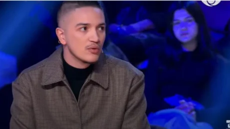 “Është në gjendje të rënduar”/ Mamaja e Inës kundër Keijsit? E zbulon miku i saj i ngushtë